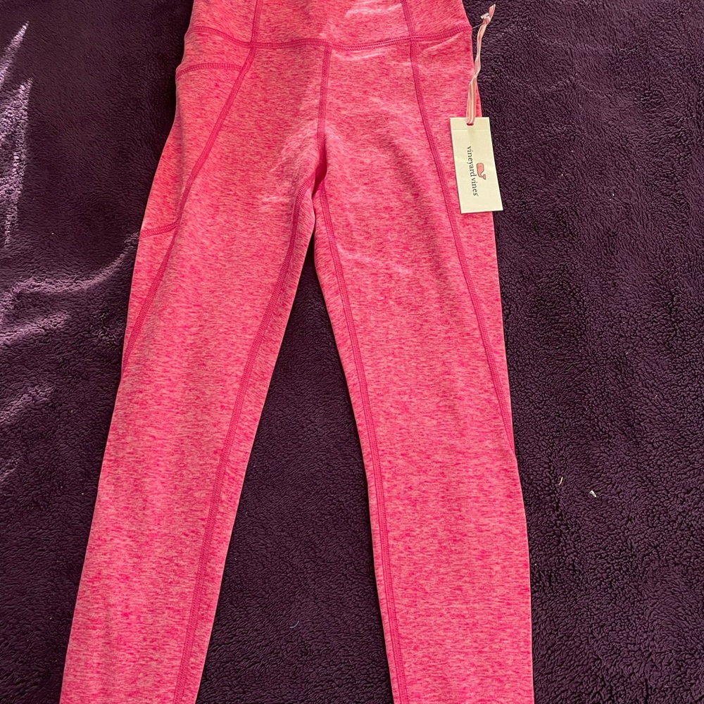 NWT Vineyard Vines girls leggings.